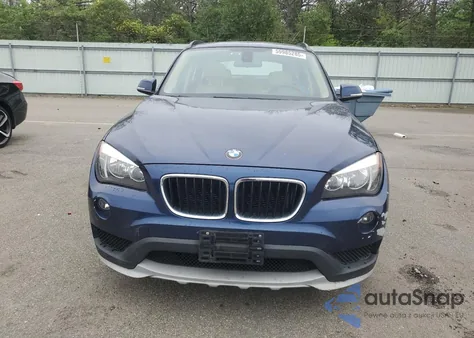 2015 BMW X1 Sdrive28I из США, поврежденный, VIN WBAVM1C51FV316474